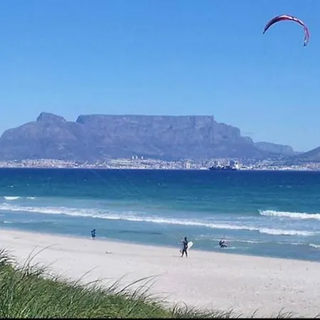 Waters Breakaway Apartamento Bloubergstrand Exterior foto